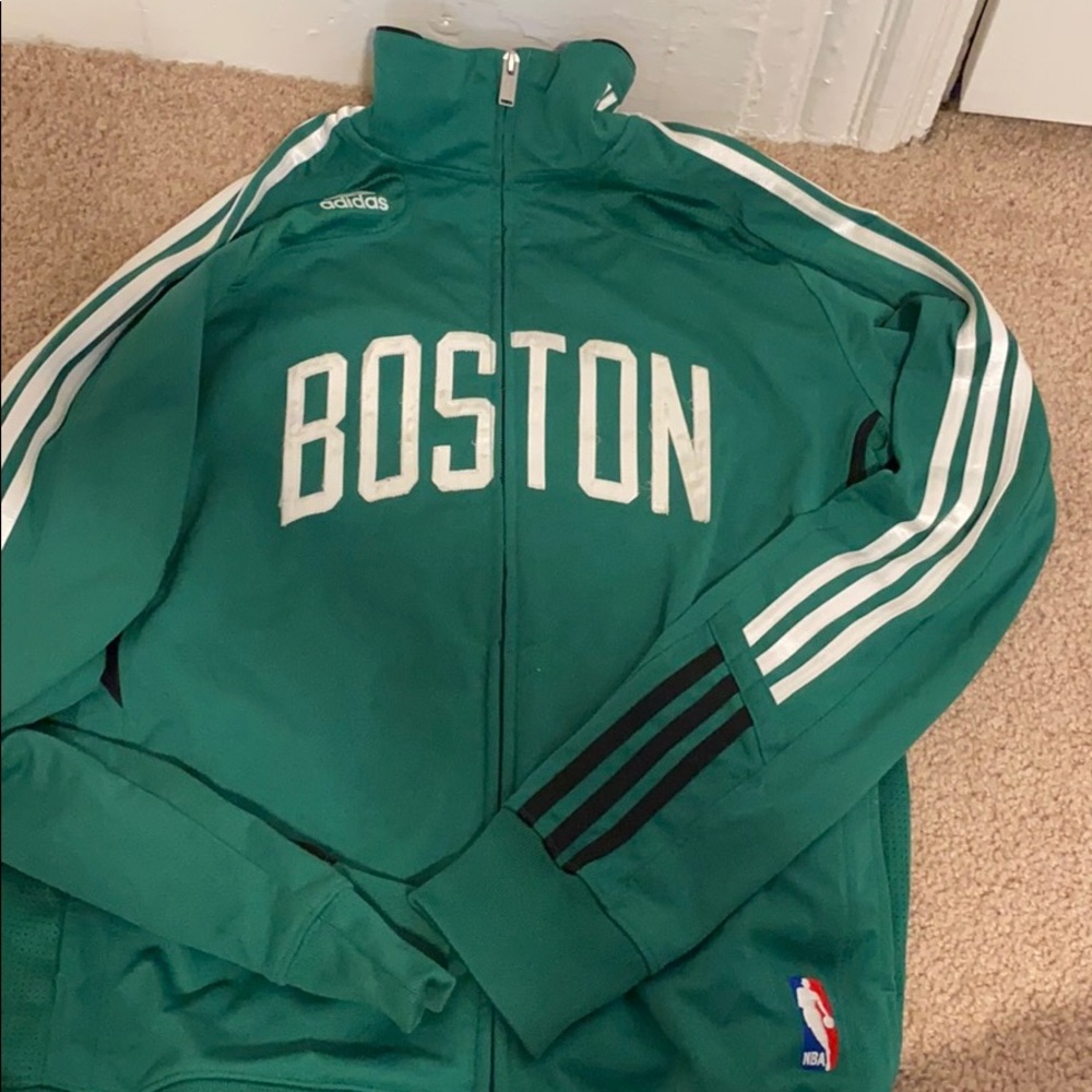 Boston celtics zip up